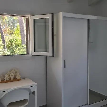 Sani Olyvia Holiday home